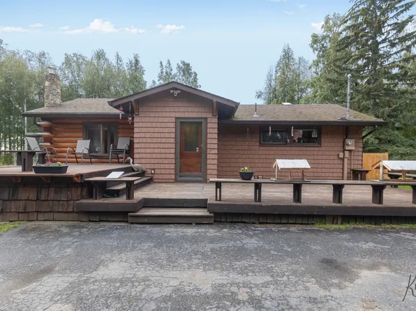 770 Bennett Rd, Fairbanks, AK 99712