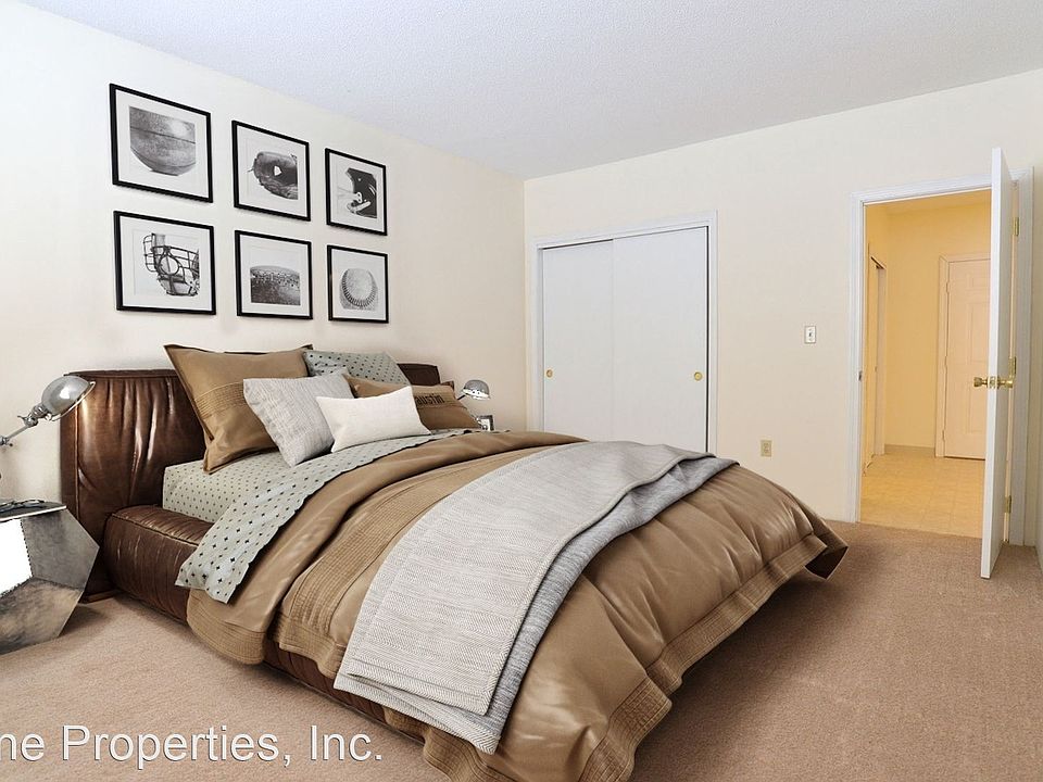 1st image of 3 Plains Ct APT 26