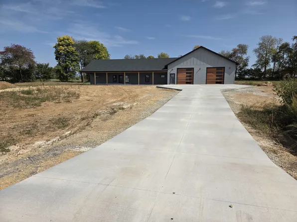 N2150 Asmus Rd, Monroe, WI 53566