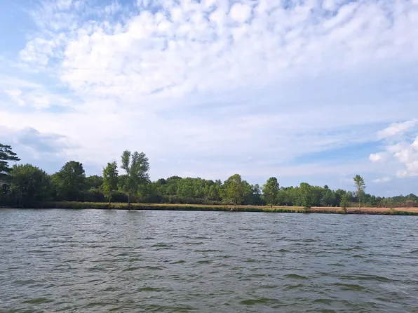 1675 Lake Ave, Luck, WI 54853