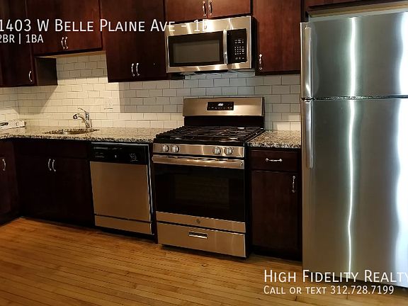 3rd image of 1403 W Belle Plaine Ave APT 1E