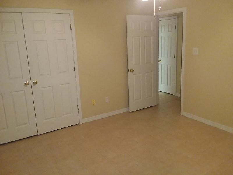 2nd image of 1038 Timberwood Ln