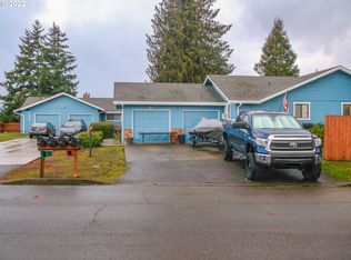 303 Jade St, Sutherlin, OR 97479