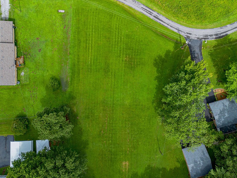 1st image of 0 Mary Ann Cir Lot 13