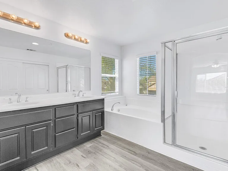 5810 Redhaven St — Photo 31