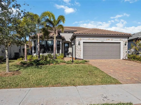 17530 Northwood Pl, Lakewood Ranch, FL 34202