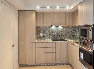955 Bay St #2713, Toronto, ON M5S 0C6