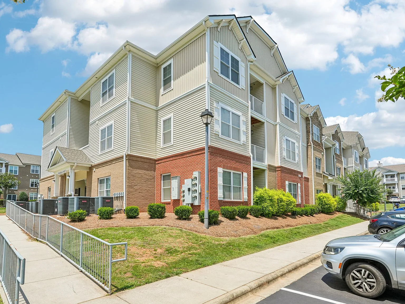 McDowell Creek Court — Photo 2