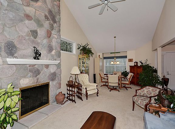 2nd image of 2032 N Stanton Ct #53
