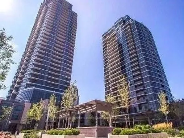 5 W Valhalla Inn Rd #1907, Toronto, ON M9B 0B1