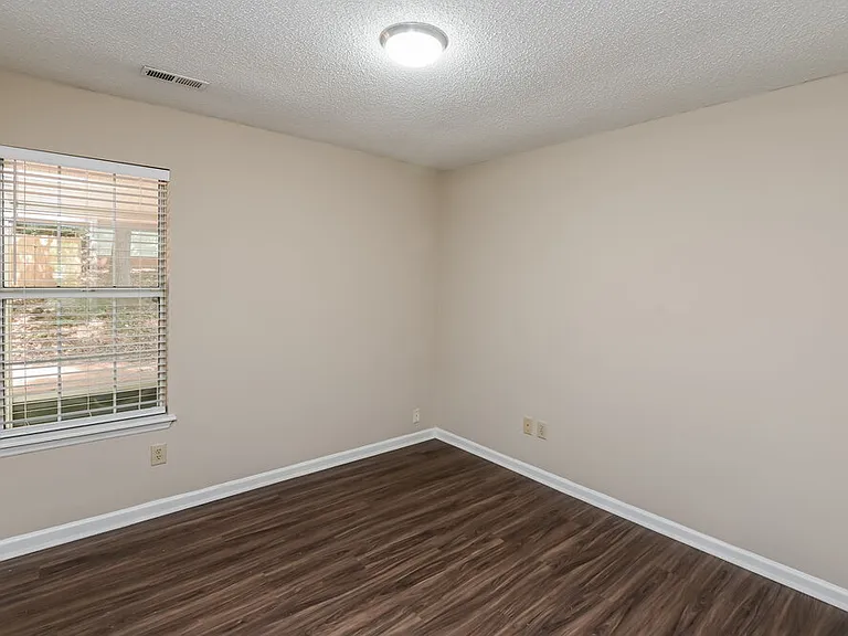 7434 Autumn Trail Dr — Photo 13