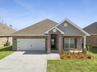 1254 Cason Dr, Lynn Haven, FL 32444