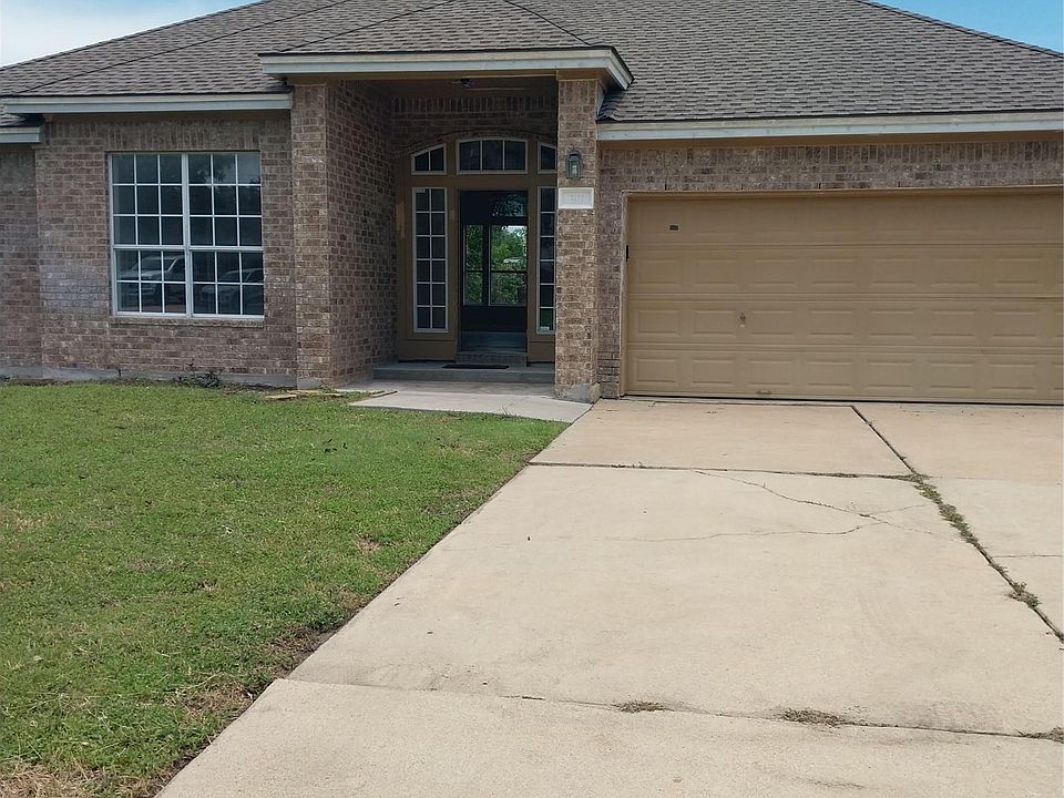 1st image of 301 Thunderbay Dr