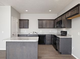 576 W Danielle St, Republic, MO 65738