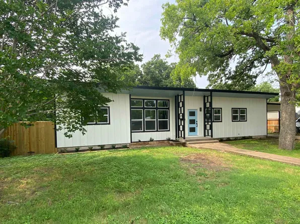 206 E Live Oak, Burnet, TX 78611