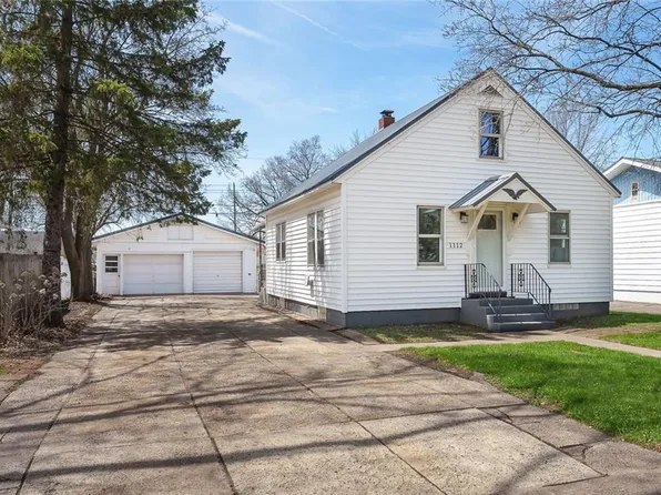 1112 Briggs Avenue, Eau Claire, WI 54703