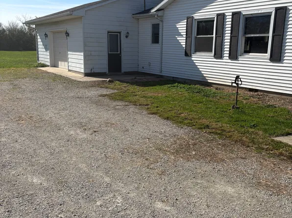 5310 Hammer Rd, Fostoria, OH 44830