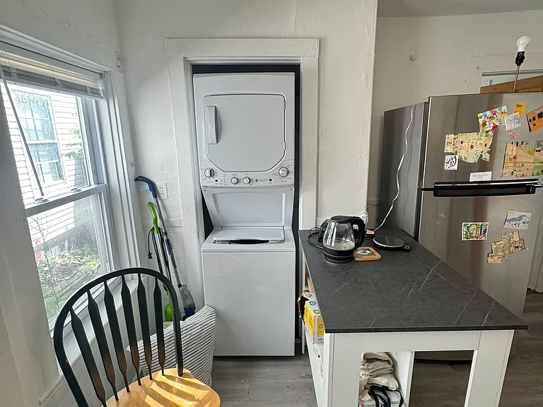 40 Jefferson St #1 — Photo 4