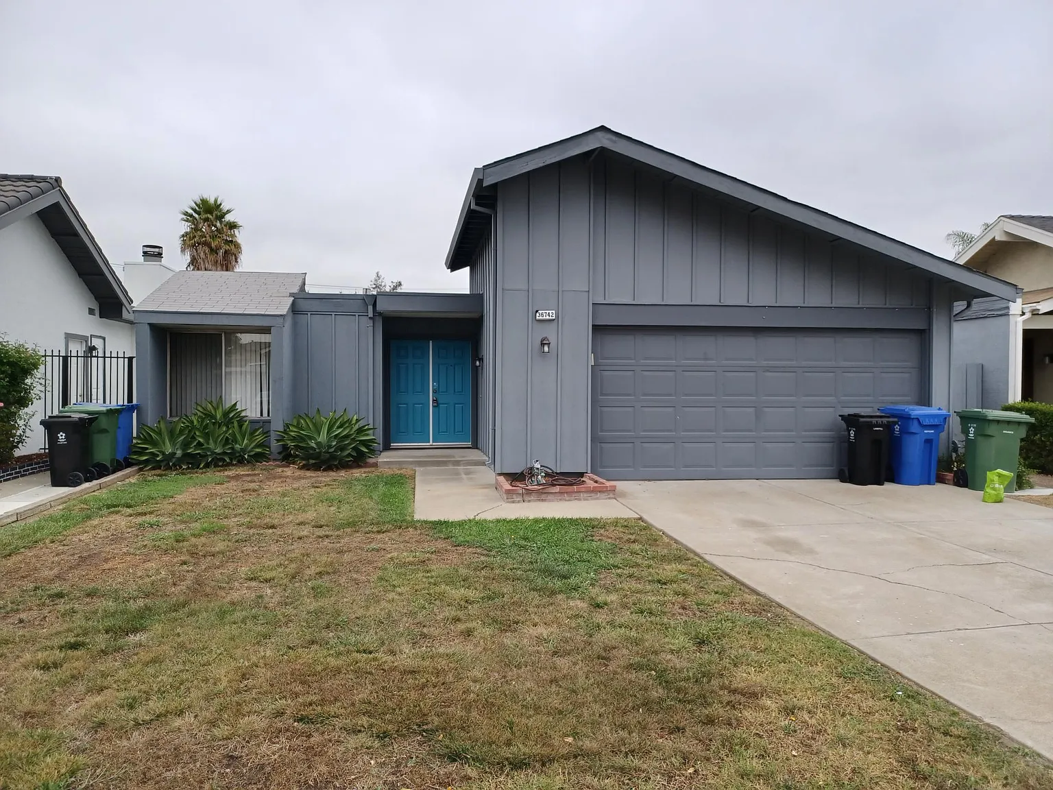 36742 Port Sailwood Dr photo 1