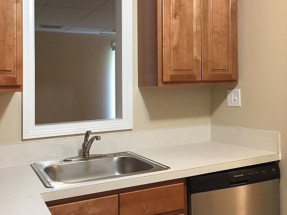 4th image of 38325 North Ln APT H102