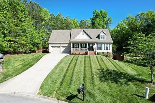 2nd image of 310 Silver Springs Trl NW