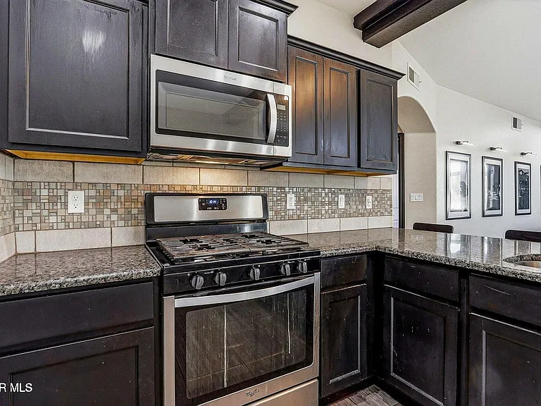 14270 Richard Wiles Ave — Photo 11