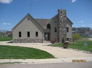 13035 Tamerois Path, Linden, MI 48451