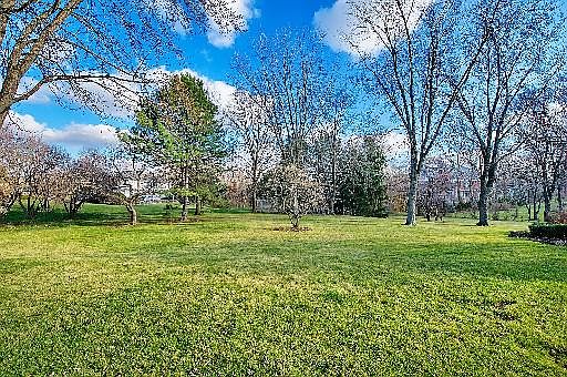2nd image of 107 Indian Trail Rd