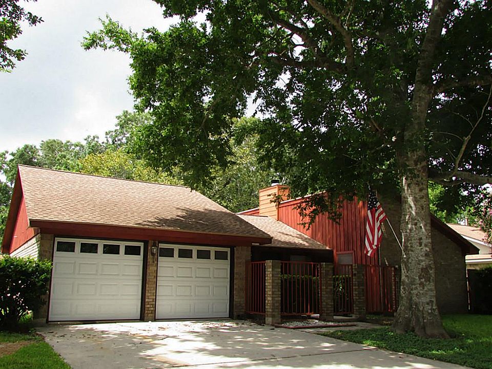 1st image of 621 Dogwood St