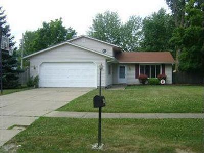 640 Bowling Green Cir, Elyria, OH, 44035