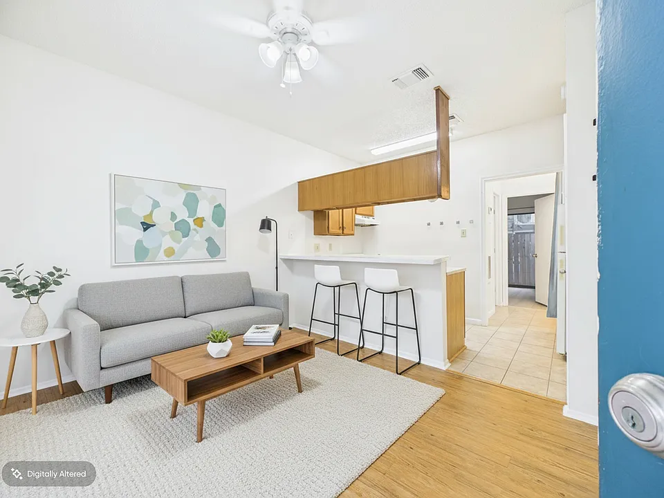 1905 San Gabriel St #103