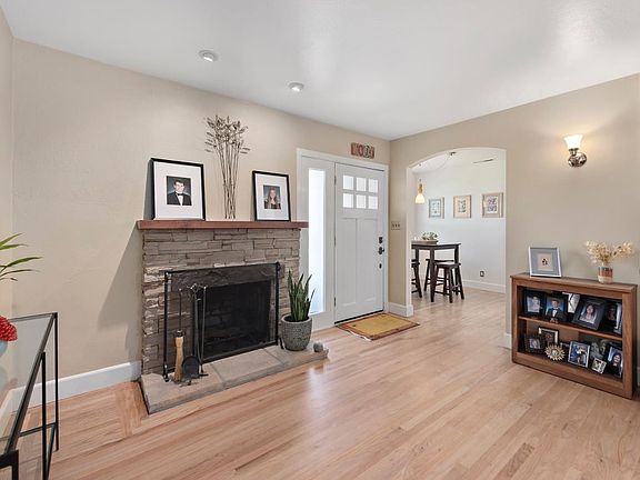5th image of 4976 Adair Way