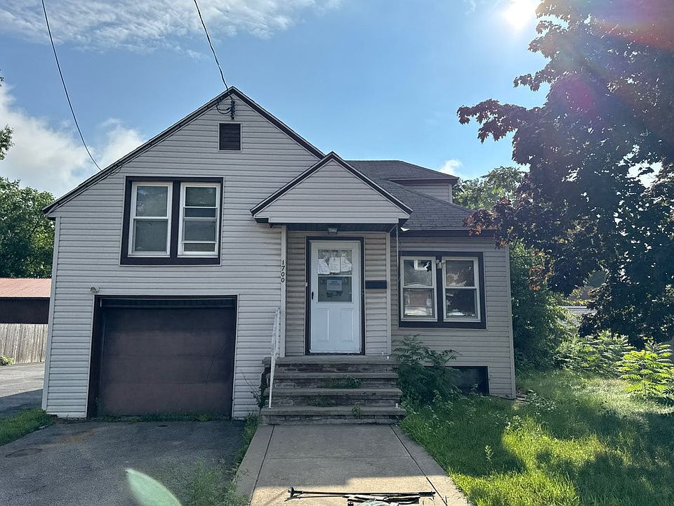 1st image of 1700 Suffolk Ave