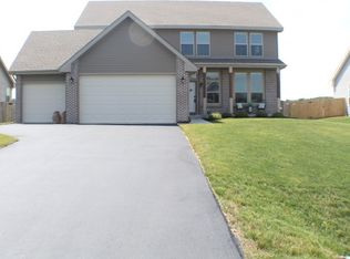 638 Biscayne Pl, Roscoe, IL 61073