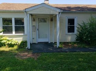 4921 Bates St, East Saint Louis, IL