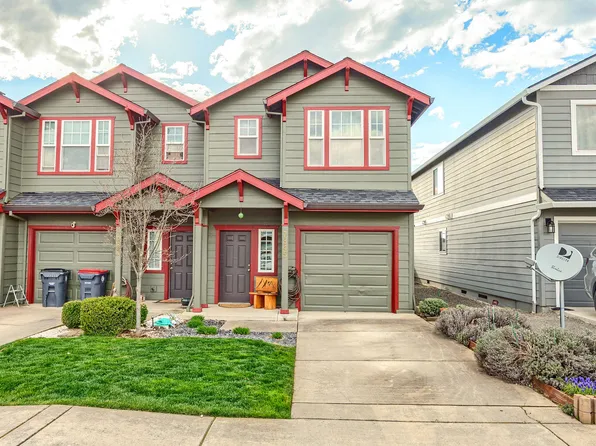 7845 Phaedra Ln, White City, OR 97503