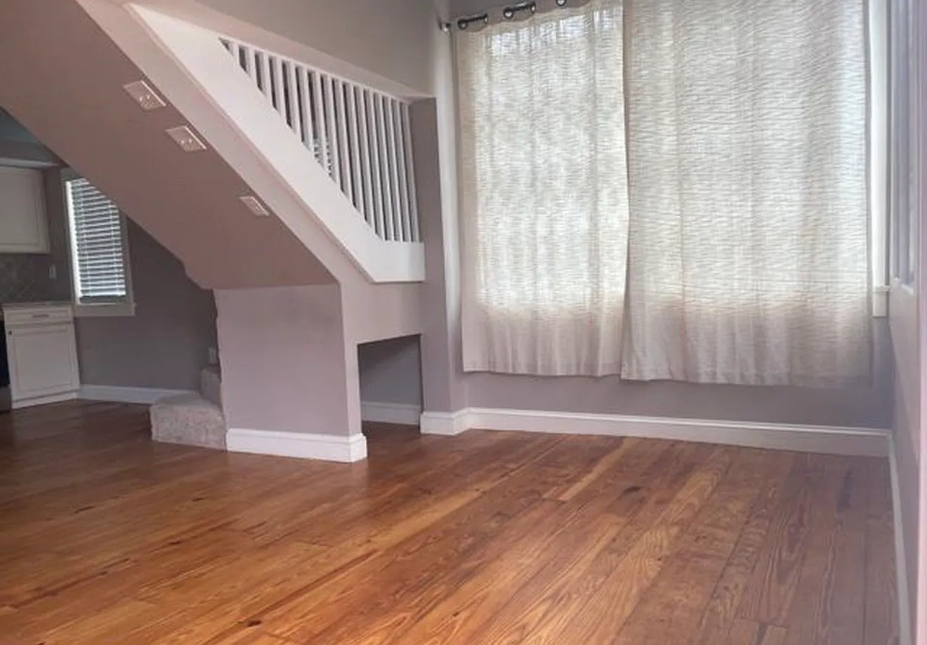 2 bed, 1350 sqft, $2,800 — Photo 4