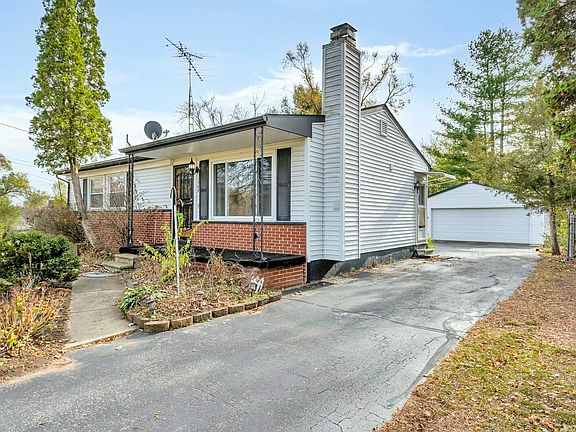 2nd image of 1309 Eastfield Dr