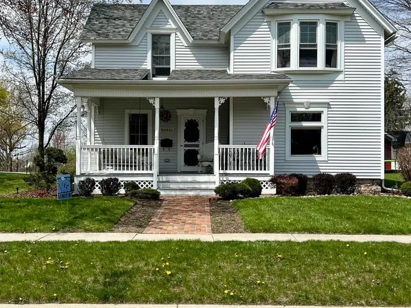 35511 Ridge St, Richmond, MI 48062