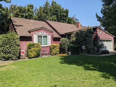 3351 E Griffith Way, Fresno, CA, 93726