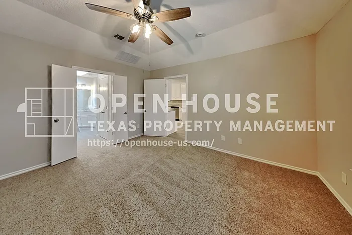 1228 Windy Meadows Dr — Photo 9