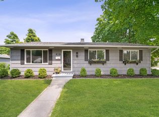 1608 N Hall Ave, Appleton, WI 54911