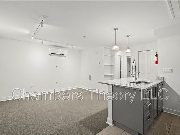 5th image of 220 2nd St SE #1
