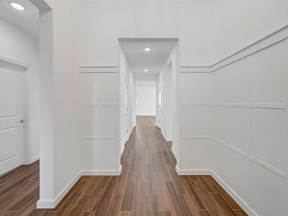 4th image of 219 Dunovant Dr
