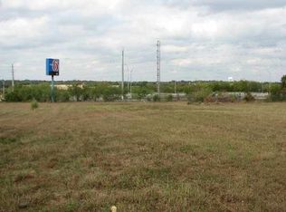 748 Hot Wells Blvd, San Antonio, TX 78223