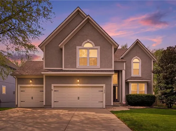 11909 W 131st St, Overland Park, KS 66213