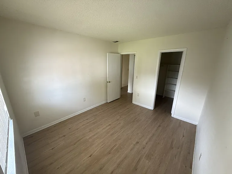 4401 S Semoran Blvd #1 — Photo 18