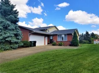 434 Defiance Ave, Elyria, OH 44035