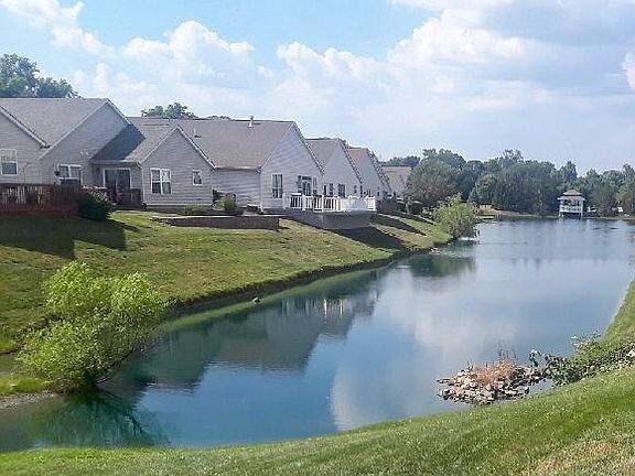 2nd image of 1034 Lincoln Park East Dr