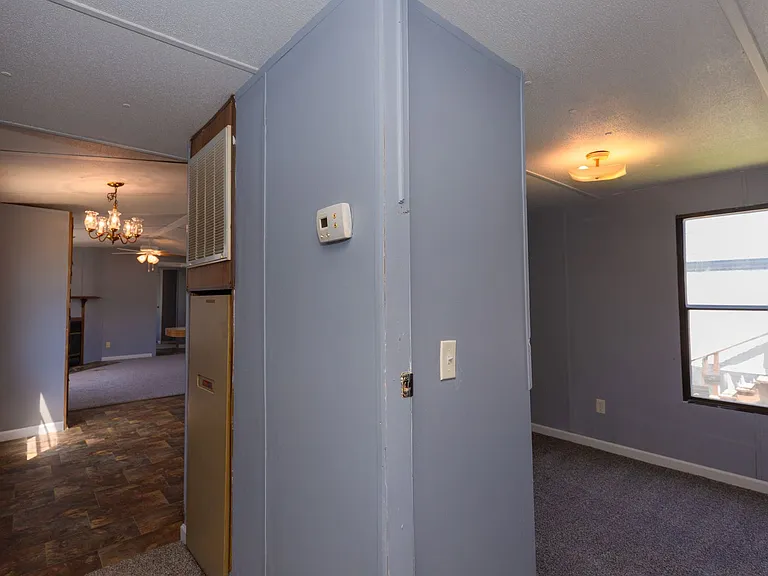 90 Fabric Dr — Photo 18